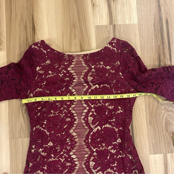 Danny and Nicole Lace Sheath Dress - Picture 10 of 12